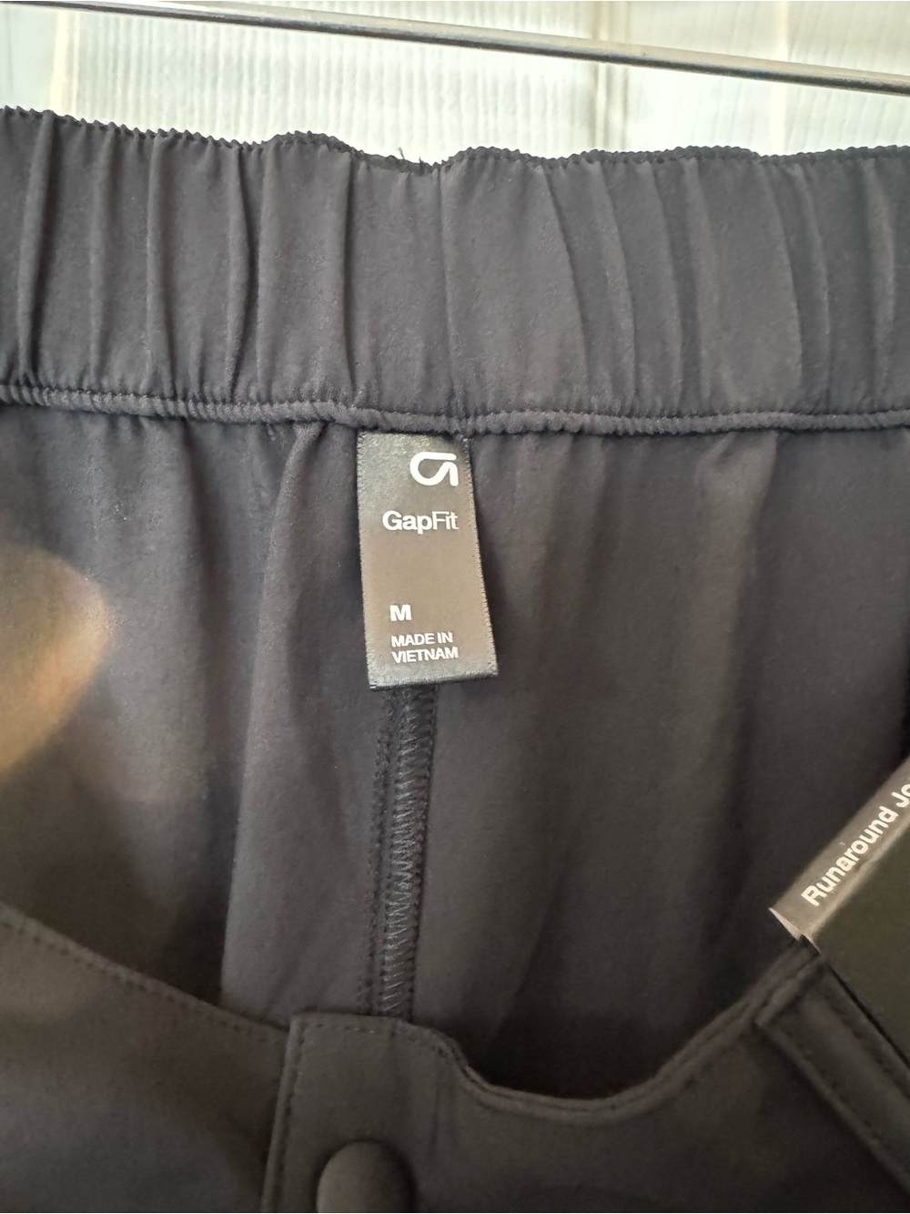 GAP Runaround Joggers Black - M
